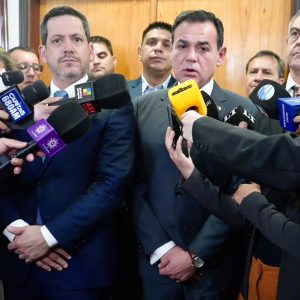 latorre-y-cancilleria-ombaapo-para-recuperar-el-canon-cristiano