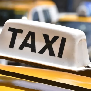 edil-blanco-denuncio-que-taxis-accesibles-que-lanzara-la-im-“no-cumplen-con-las-normas-unit-basicas-de-accesibilidad”
