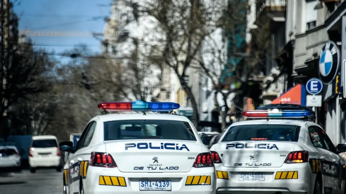 la-policia-investiga-dos-homicidios-ocurridos-esta-manana-en-montevideo:-una-de-las-victimas-tenia-15-anos