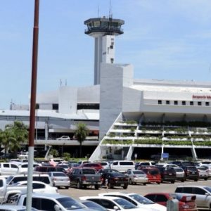 ojupi-flujo-de-pasajeros-en-aeropuerto