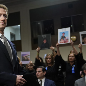 meta-acuerda-pagar-us$-17.000-millones-y-hacer-cambios-en-sus-redes-sociales-en-juicio-en-eeuu-por-adiccion-de-menores