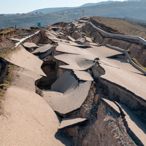 el-terremoto-no-comienza-cuando-la-tierra-tiembla:-cientificos-revelan-que-podria-estar-ocurriendo-mucho-antes