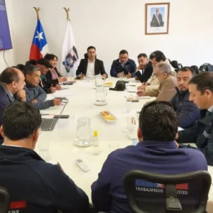 gabinete-regional-sesiona-en-paihuano-para-avanzar-en-soluciones-a-las-necesidades-de-la-comuna