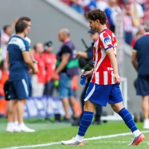 el-barcelona-mantiene-su-oferta-al-atletico-por-julian-alvarez