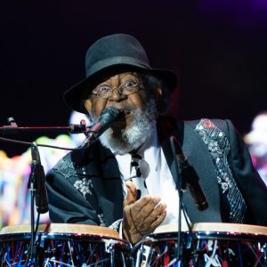 la-musica-de-ruben-rada:-un-recomendador-interactivo-para-descubrir-sus-seis-decadas-de-musica
