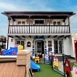 jardin-infantil-el-mundo-de-los-pelusitas-cumple-50-anos