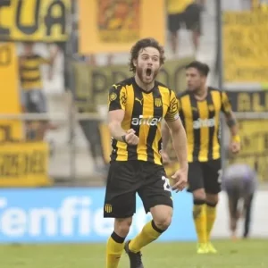 la-nueva-publicacion-de-nahitan-nandez-que-ilusiona-a-penarol-con-su-llegada,-y-el-dia-clave-para-su-rescision-en-arabia-saudita