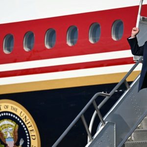 como-es-el-“historico”-acuerdo-que-le-permitira-a-trump-quedarse-con-un-quinto-de-las-reservas-petroleras-de-venezuela