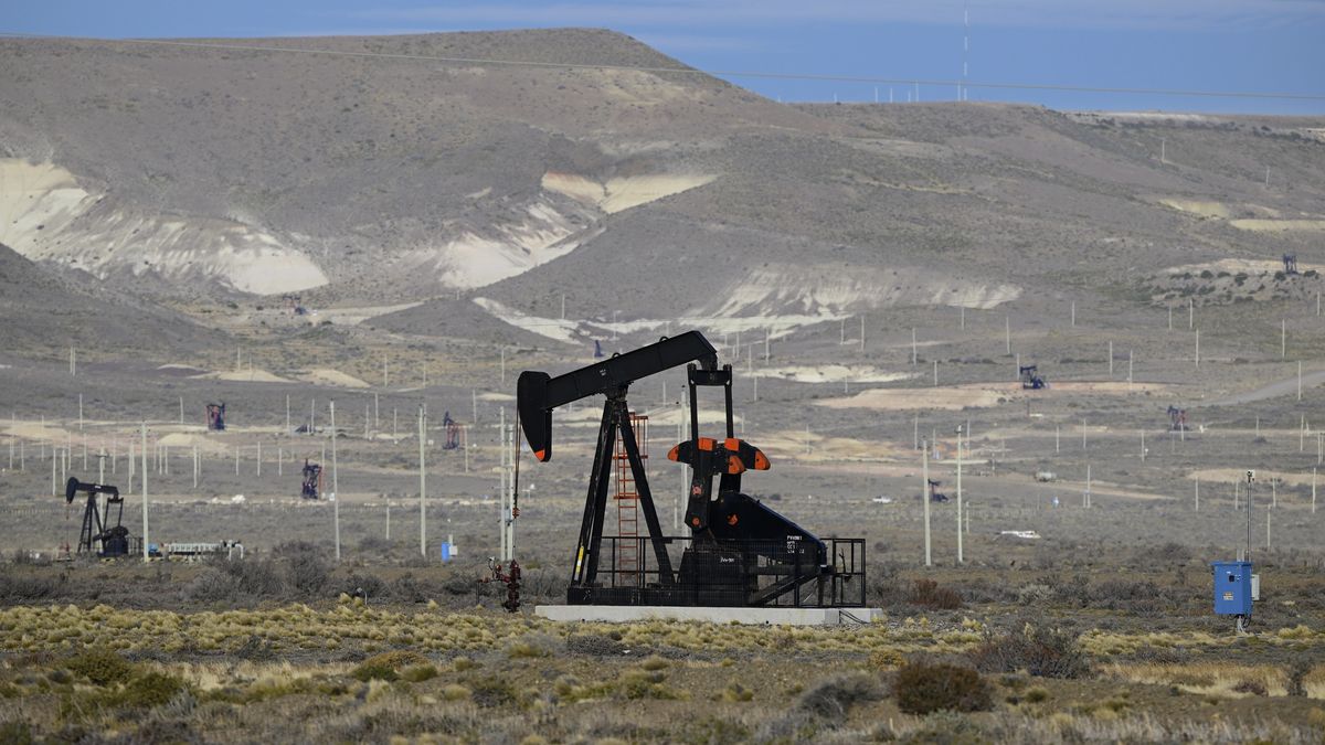 vaca-muerta-acelera-y-el-petroleo-desplazaria-a-la-soja-como-principal-exportador-antes-de-fin-de-ano
