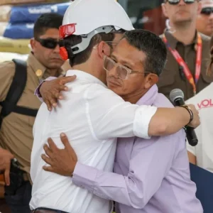 ‘a-los-albergues-estan-llegando-personas-que-no-son-damnificadas’,-sostiene-juan-manuel-munoz,-gerente-para-la-reconstruccion-del-valle