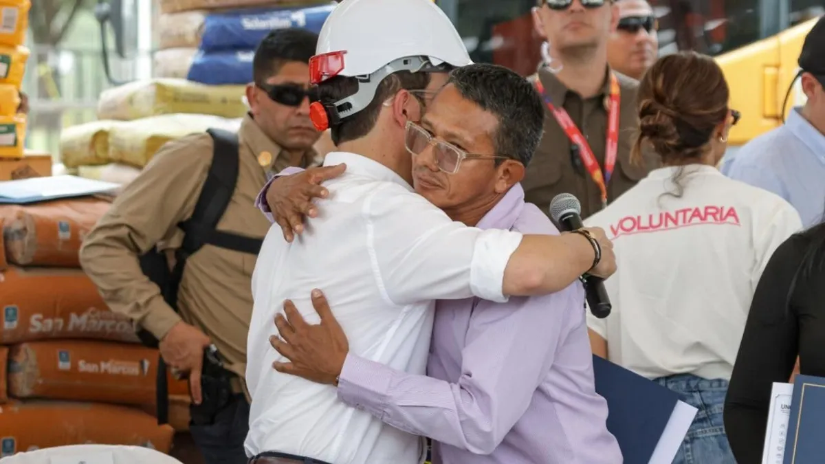 ‘a-los-albergues-estan-llegando-personas-que-no-son-damnificadas’,-sostiene-juan-manuel-munoz,-gerente-para-la-reconstruccion-del-valle