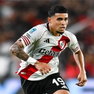 el-ecuatoriano-kendry-paez-se-despide-de-river-plate