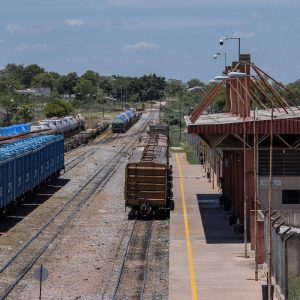 lendario-trem-da-morte-volta-a-operar-na-bolivia