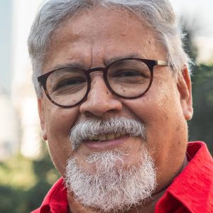 critico-do-pt,-candidato-do-pcb-defende-estatizar-sistema-financeiro-e-extinguir-senado