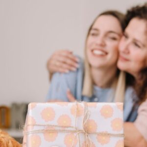 dia-de-la-madre:-esperan-un-gasto-promedio-de-$55.800-en-medio-de-un-consumo-debilitado