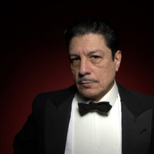 buenos-aires-favorite-retro-dandy-singer-is-back